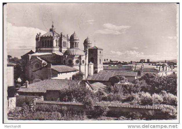 ARS . LA BASILIQUE  L EGLISE PAROISSIALE ET LE PRESBYTERE  ...MODERNE - Ars-sur-Formans