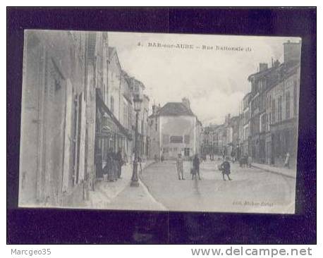 23698 Bar Sur Aube Rue Nationale (1) édit.richer Driat N° 4 Animée Enseigne Chenard & Walcker  Belle Carte - Bar-sur-Aube