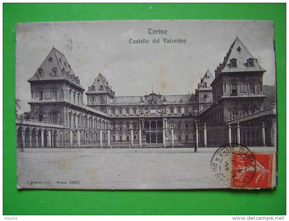 TORINO Ou TURIN  :  Castello Del VALENTINO ; Château . Italie - Castello Del Valentino