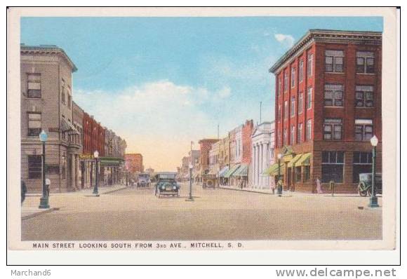 MAIN STREET LOOKING SOUTH FROM 3RD AVENUE MITCHELL    S. D. - Sonstige & Ohne Zuordnung