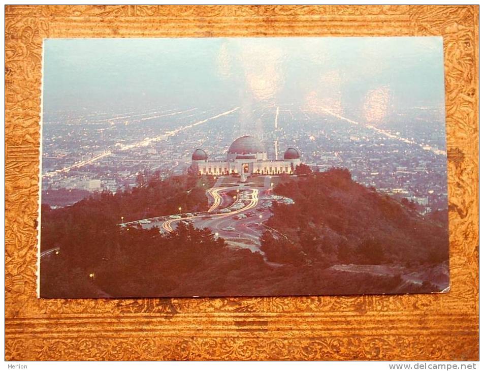Griffith Observatory And Planetarium  Hollywood   Californa  -  Cca 1950-60´s   VF    D12929 - Los Angeles