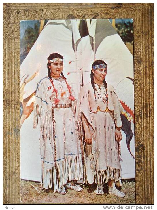 Western Indian Maidens   - Cca 1960´s  VF    D12948 - Indiens D'Amérique Du Nord