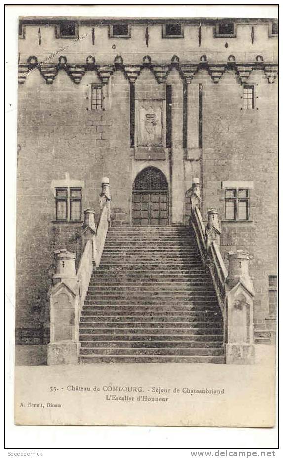 35-co-14 Combourg Chateau .  Escalier D´honneur . 53 Benoit Dinan . - Combourg