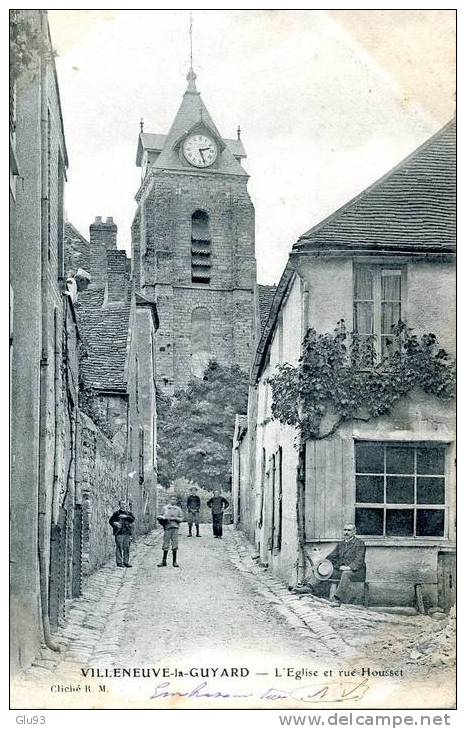 CPA - Villeneuve-la-Guyard (89) - L'église Et La Rue Housset - Villeneuve-la-Guyard