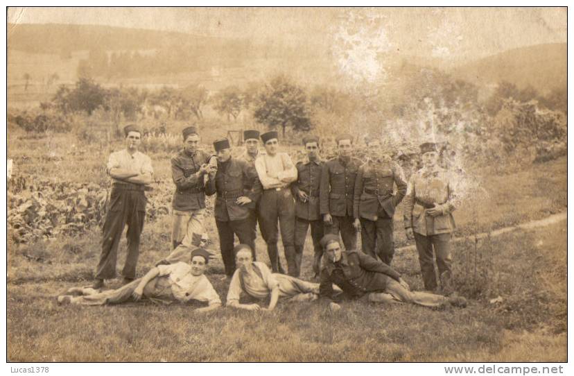 TRES BELLE CARTE PHOTO / SOLDATS DU 17 EME RCA / EPINAL - Characters