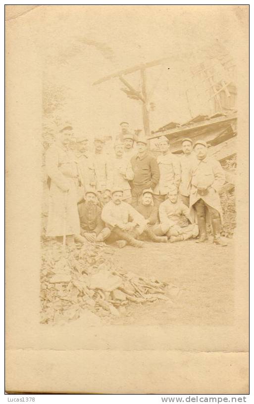 TRES BELLE CARTE PHOTO / SOLDATS ESCADRILLE C 39 / SECTEUR POSTAL 155 - Personnages