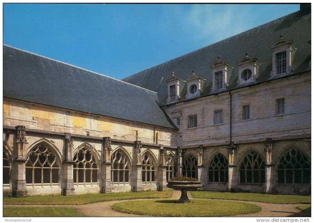 Saint-Wandrille Seine-Maritime 76. Abbaye, Le Jardin Du Cloître. - Saint-Wandrille-Rançon