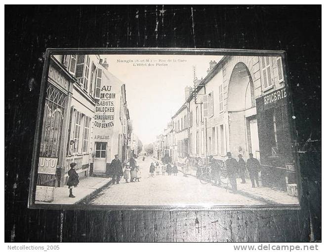 NANGIS - RUE DE LA GARE L'HOTEL DES POSTES - EPICERIE - 77 SEINE ET MARNE - CARTE POSTALE FRANCE - Nangis