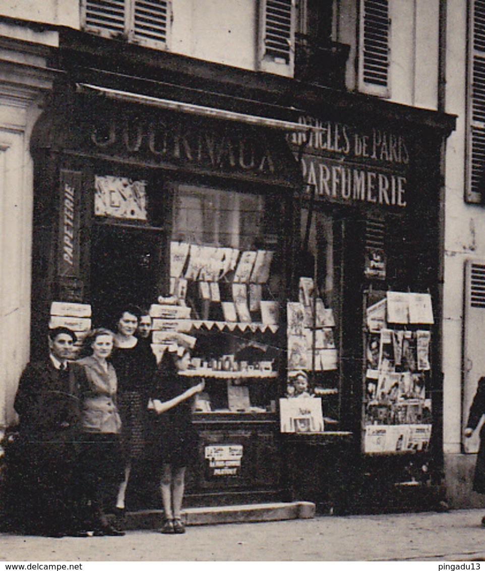 Saint Maurice Grande Rue Commerces Journaux Parfumerie Animation 4 Janv 1950 - Saint Maurice