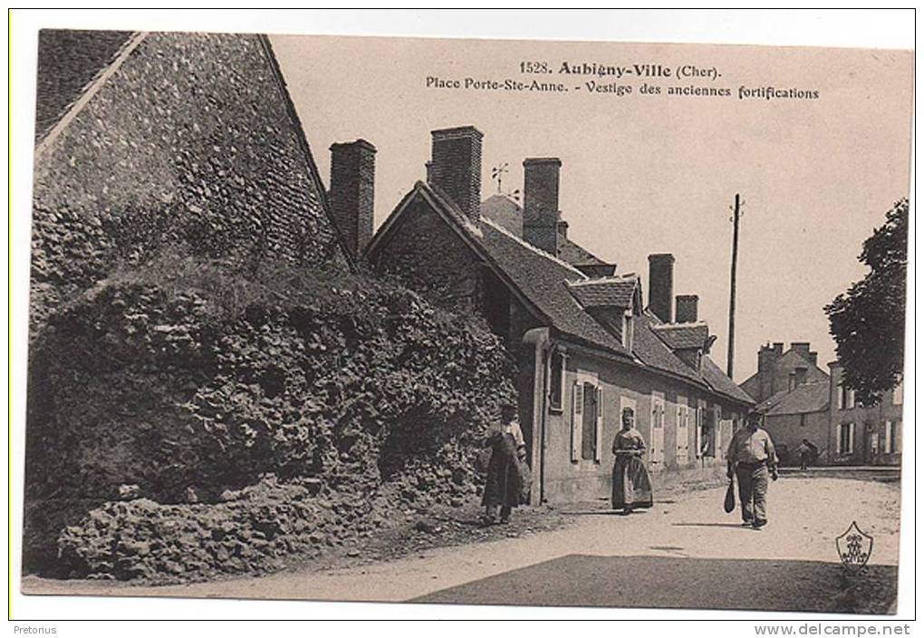 * DEPT 18 . AUBIGNY-VILLE / PLACE PORTE STE ANNE / ANIMEE * - Aubigny Sur Nere