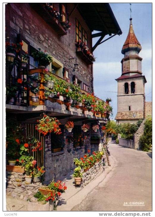 YVOIRE  -   N° 74 315 30   -  La Rue De L´église Avec Ses Balcons Fleuris - Yvoire