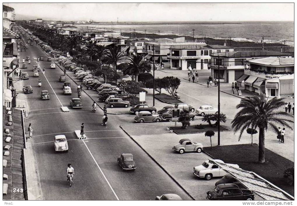 VIALT LUNGUMARE - Viareggio