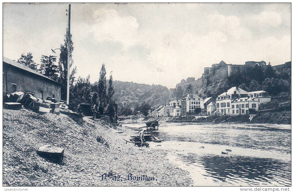 BOUILLON BORD DE SEMOIS ENTRE LES DEUX PONTS LA LESSIVE - Bouillon