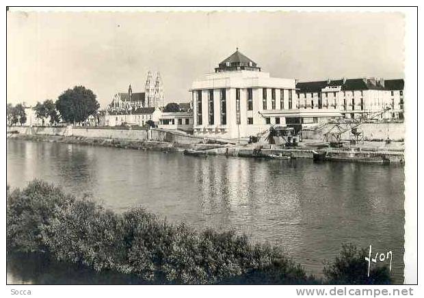 TOURS - La Bibliothèque Et La Cathédrale - Tours