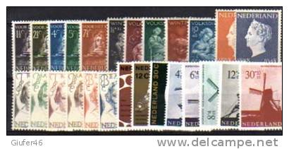 26 Valori In Serie Complete Nuovi Linguellati - Unused Stamps