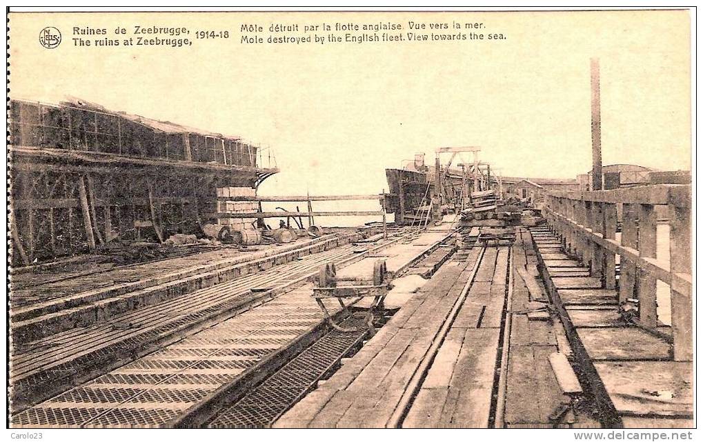 ZEEBRUGGE : LES RUINES DE ZEEBRUGGE - 1914-18 - MOLE DETRUITE PAR LA FLOTTE ANGLAISE - Zeebrugge