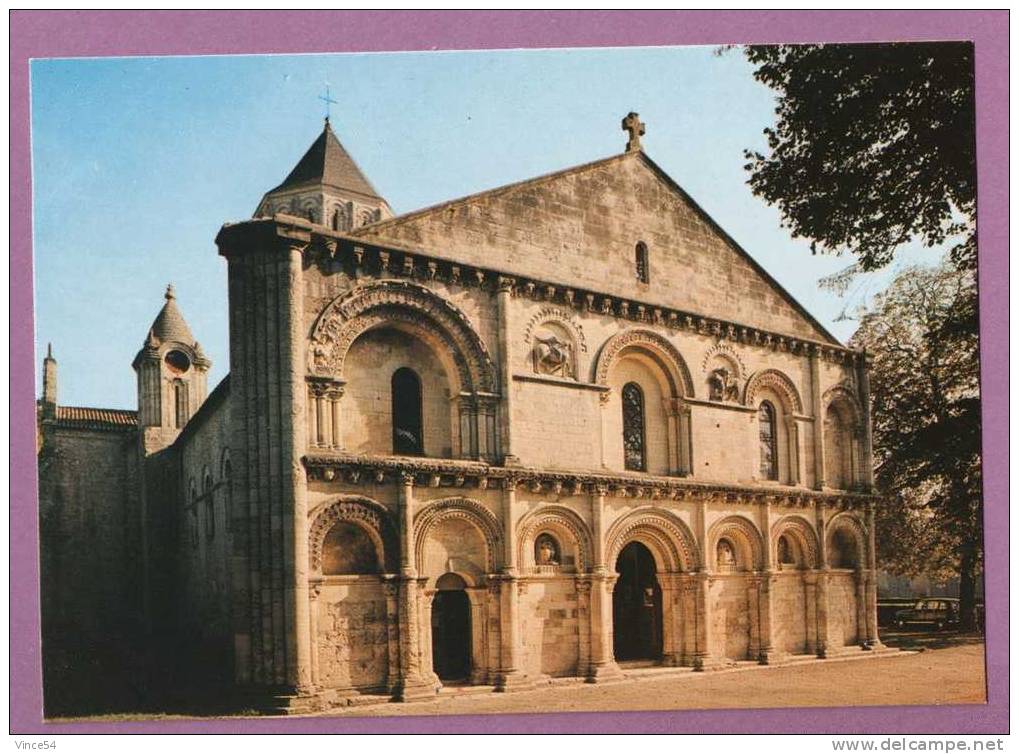 SURGERES  -  Eglise Notre-Dame - Façade Romane Du XIIème Siècle - Cap-Théojac. N° 6 - Surgères