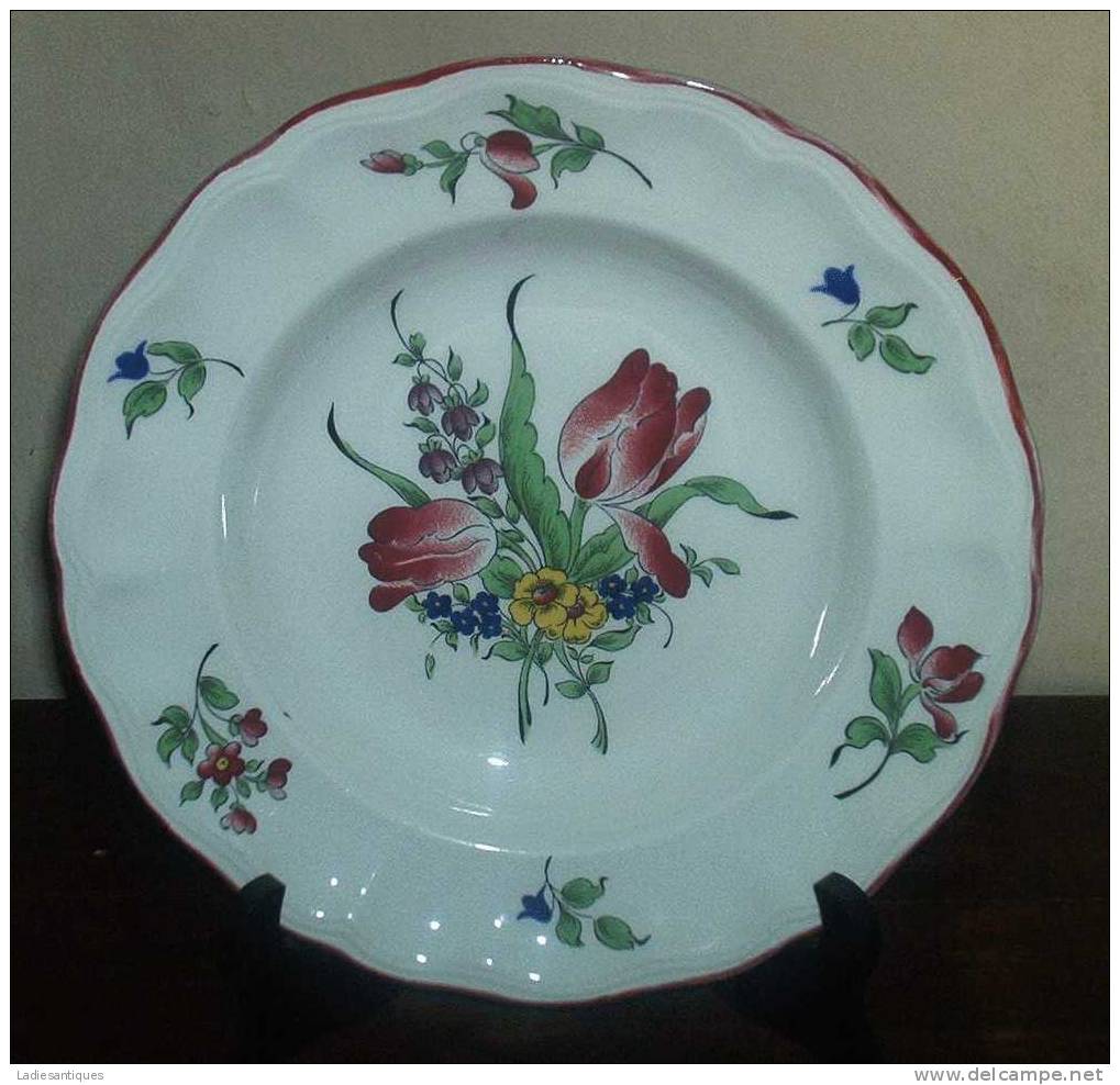 K § G Luneville - Assiettes - Plates - Borden - AS 1848 - Lunéville (FRA)