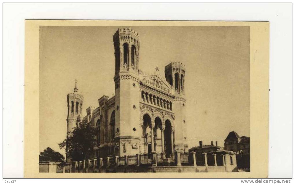 CPA - LYON - Basilique De N.D De Fourvière - Autres & Non Classés