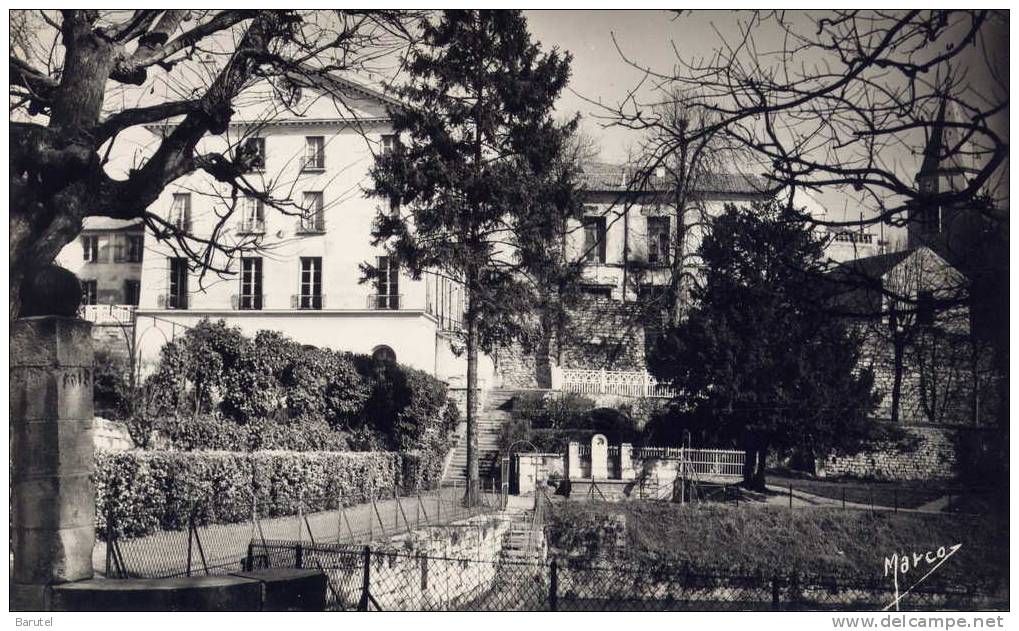 CARRIERES SUR SEINE - La Mairie. Ancienne Résidence De Mlle Louise De Lavallière - Carrières-sur-Seine