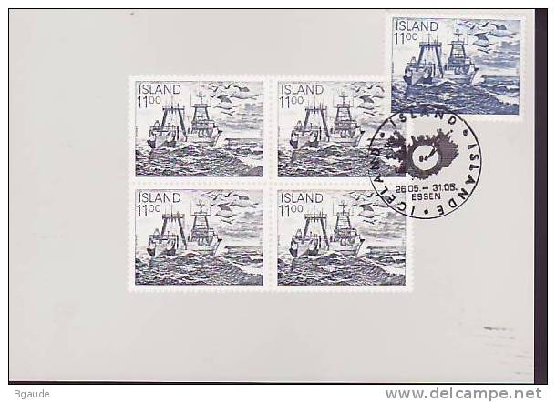 ISLANDE CARTE MAXIMUM NUM YVERT  553 BATEAU DE PECHE - Cartes-maximum