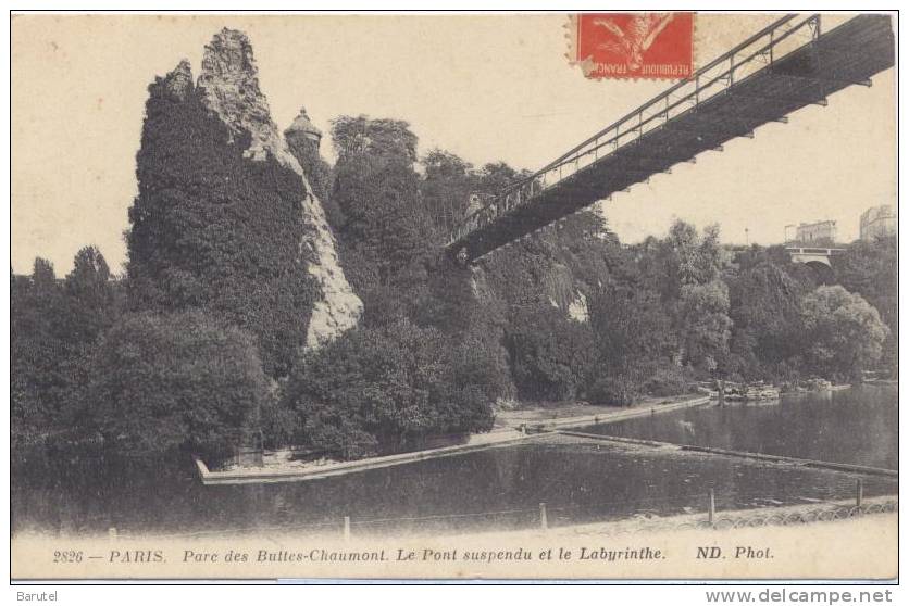 PARIS 19 - Parc Des Buttes Chaumont : Le Pont Suspendu Et Le Labyrinthe - District 19