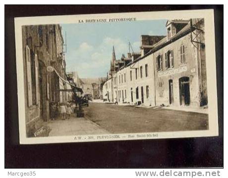 24538  Pluvigner  Rue Saint Michel édit.A.W. N° 309 Animée Boucherie Le Letty  Belle Carte - Pluvigner