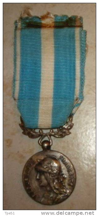 Médaille FRANCAISE D'Outre-Mer - France