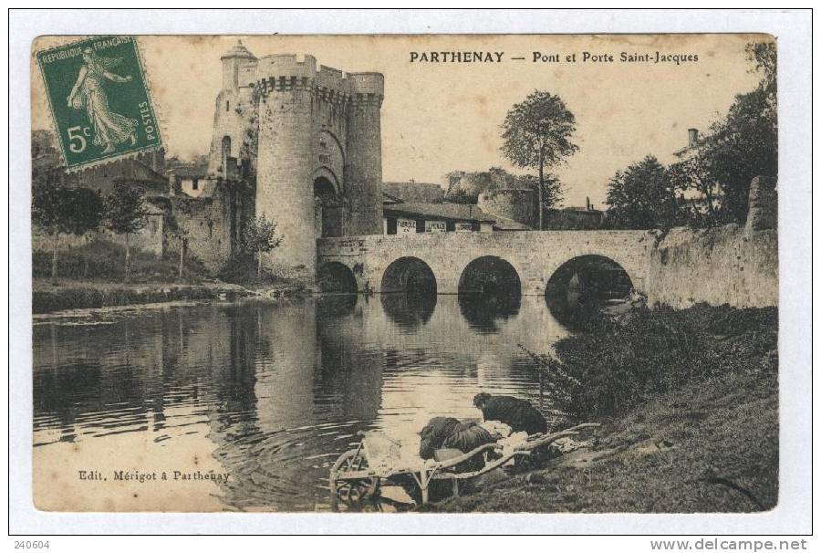 PARTHENAY  --  Pont Et Porte Saint-Jacques - Parthenay