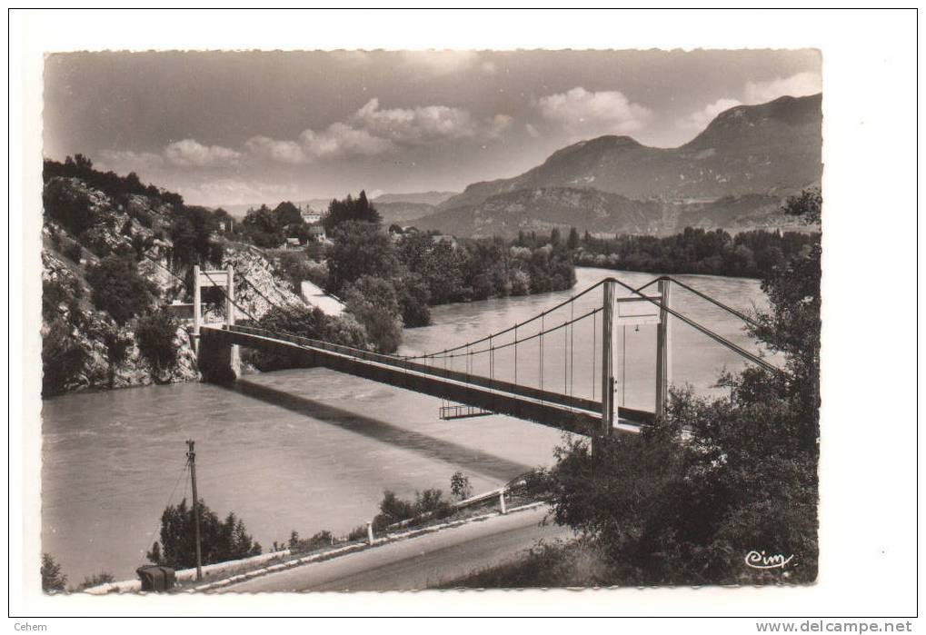 YENNE 73 LE NOUVEAU PONT CPSM BORDS DENTELES ED. CIM 106 - Yenne