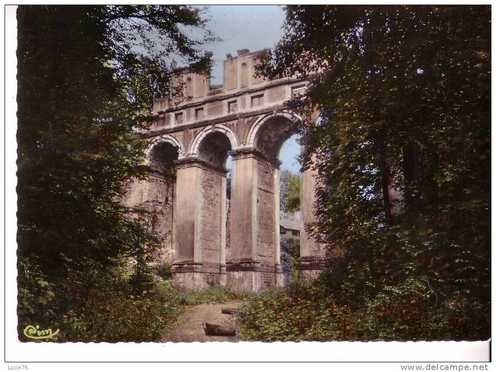 FERE EN TARDENOIS -  Les Arcades Du Château  - N°   E - Fere En Tardenois