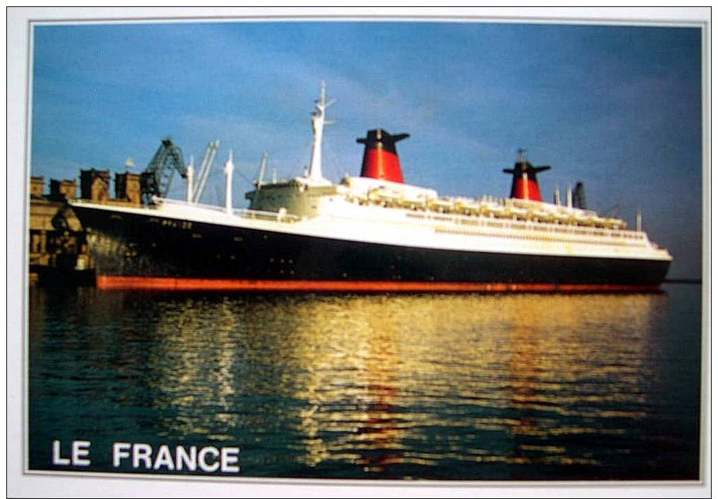 CPA PAQUEBOT FRANCE FRENCH LINE TRANSAT - Steamers