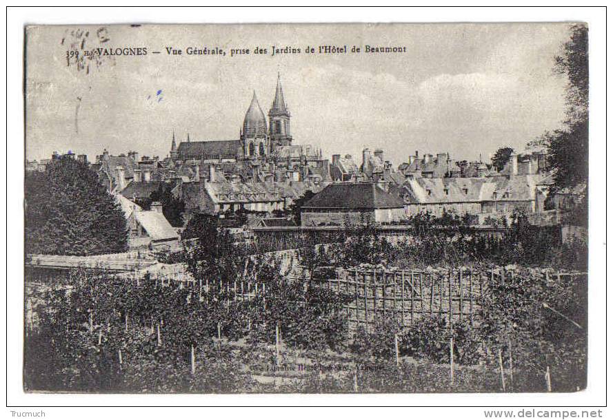 F3105 - VALOGNES- Vue Générale, Prise Des Jardins De L' Hôtel De Beaumont - Valognes