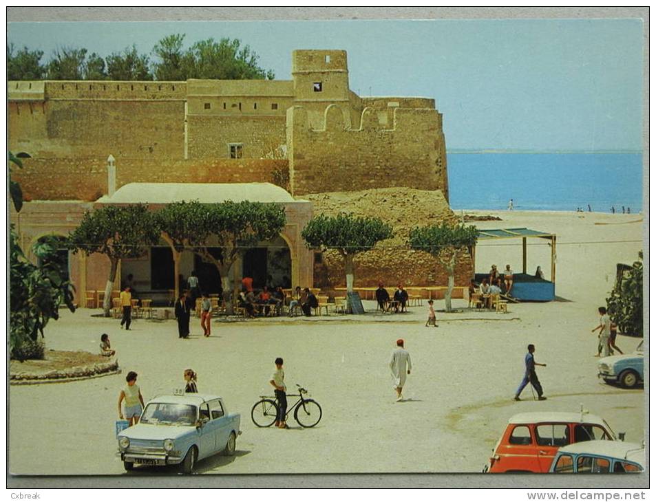 Taxi Simca 1000, Renault 4, Hammamet - Taxis & Fiacres