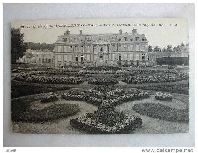 Château De DAMPIERRE - Les Parterres De La Façade Sud - Dampierre En Yvelines