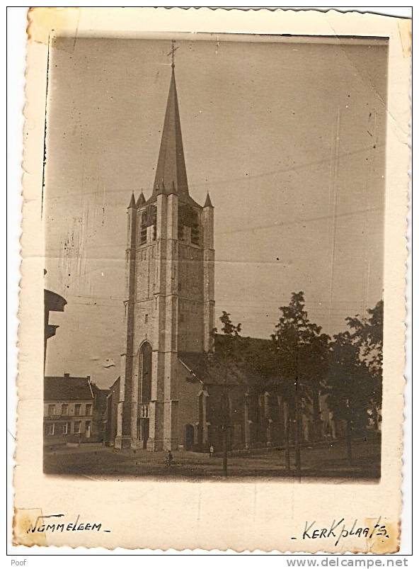 Wommelgem : Kerkplaats Met Kerk ( Fotokaart) - Wommelgem