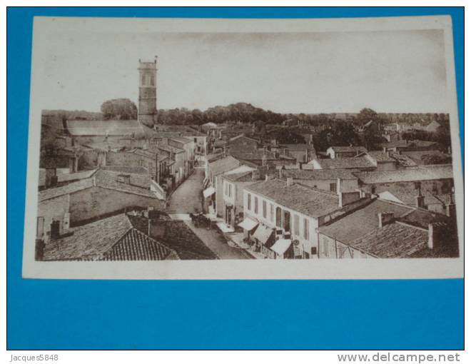 17) L´ile D´oléron-saint-pierre-d´oléron - N° 2 - Panorama Vu Vers L'eglise  - Année - EDIT - L.L - Saint-Pierre-d'Oleron