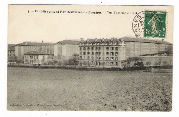 FRESNES  /  ETABLISSEMENTS  PENITENTIAIRES  DE  FRESNES  /  VUE  D´ ENSEMBLE  DES  3  DIVISIONS - Fresnes