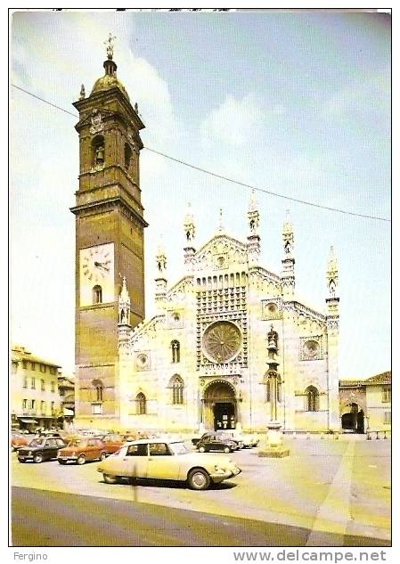 3007 - MONZA - Il Duomo Con Auto, Autos,car In Primo Piano - Monza