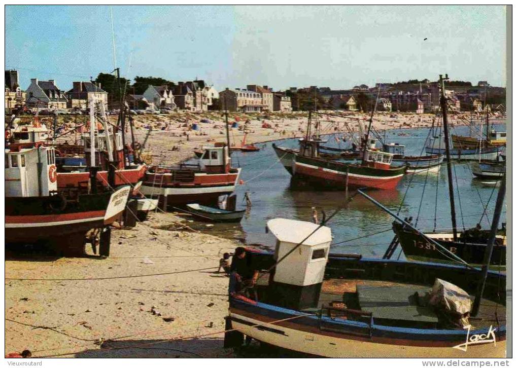 CPSM.   ERQUY. LA PLAGE DU CENTRE. - Erquy