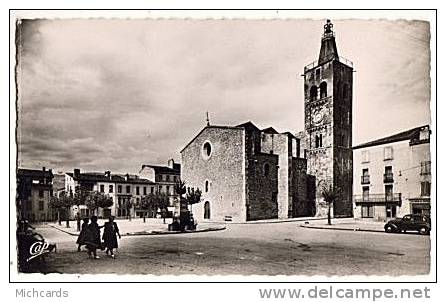 CPSM 66 PRADES - Place De La Republique - L Eglise - Prades