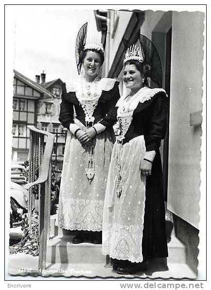 Cpsm APPENZELLER TRACHTEN Jeune Fille D´appenzell En Costume 11007 Rud Sutter - Appenzell