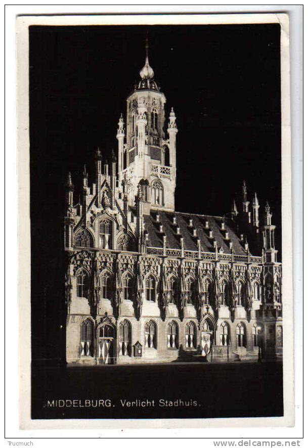 6807 - Middelburg - Verlicht Stadhuis - Middelburg