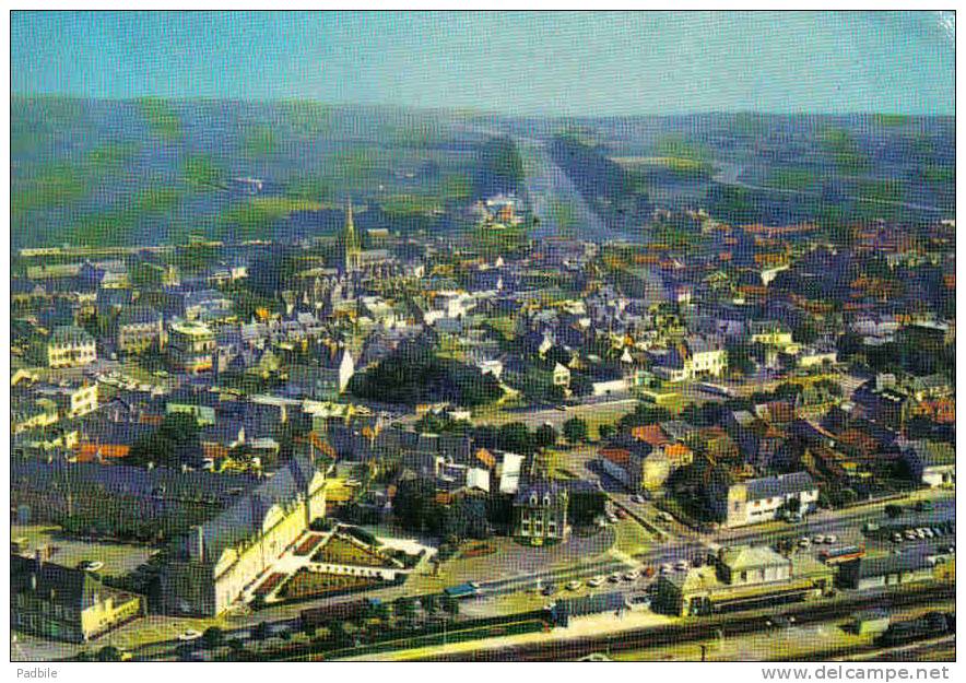 Carte Postale 50. Carentan  Le Centre Et Le Haut Dick  La Gare   Vue D´avion  Trés  Beau Plan - Carentan