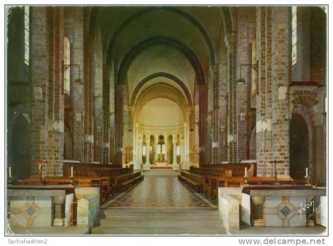 81. Cpm. DOURGNE. Abbaye D´Encalcat. Eglise Abbatiale - Dourgne