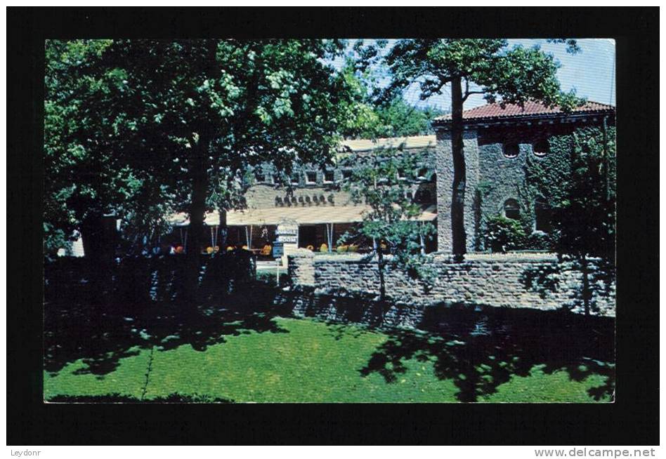 Jungle Room Restaurant And Museum Of Science Building At The Toledo Zoo, Ohio - Toledo