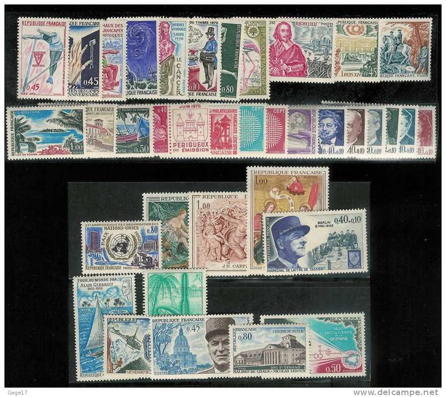 1970 **- 36/42timbres** Cote 21 € - 1970-1979