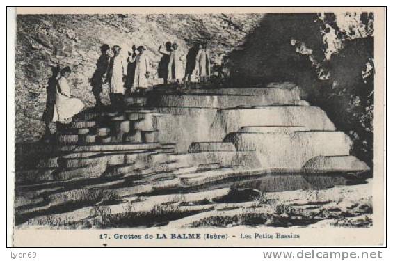 LA BALME - La Balme-les-Grottes