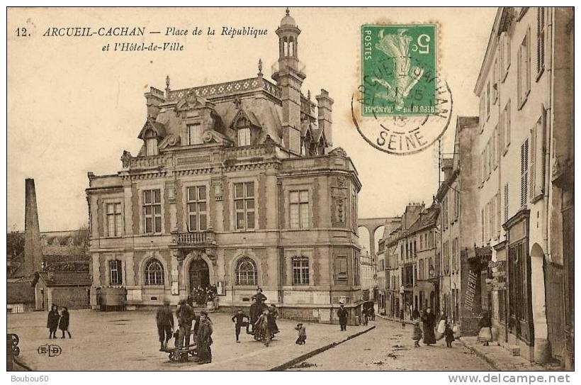 ARCUEIL-CACHAN - Place De La République - Belle Animation - Cachan