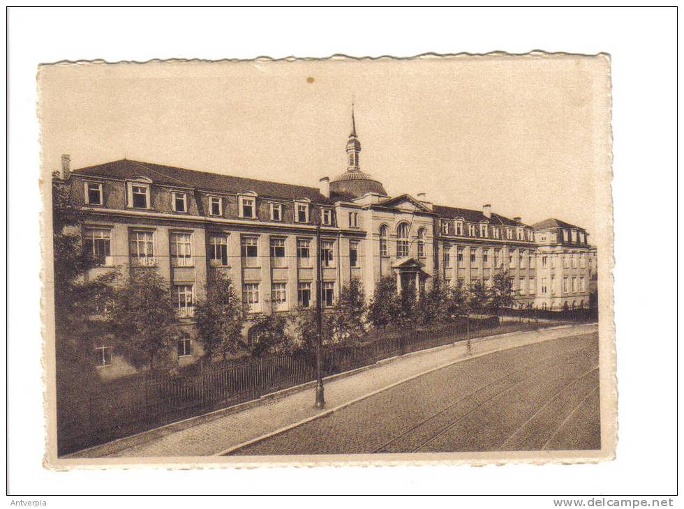 UCCLE Institution Des Dames De Marie (facade)  Gr-formaat - Uccle - Ukkel